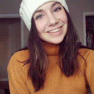 Meet your Posher, Molly